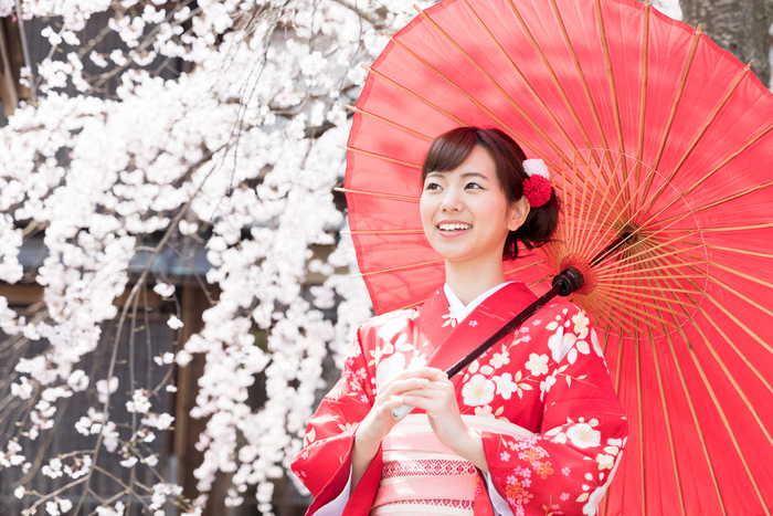 Japanese Girl With A Bunch Of Guys